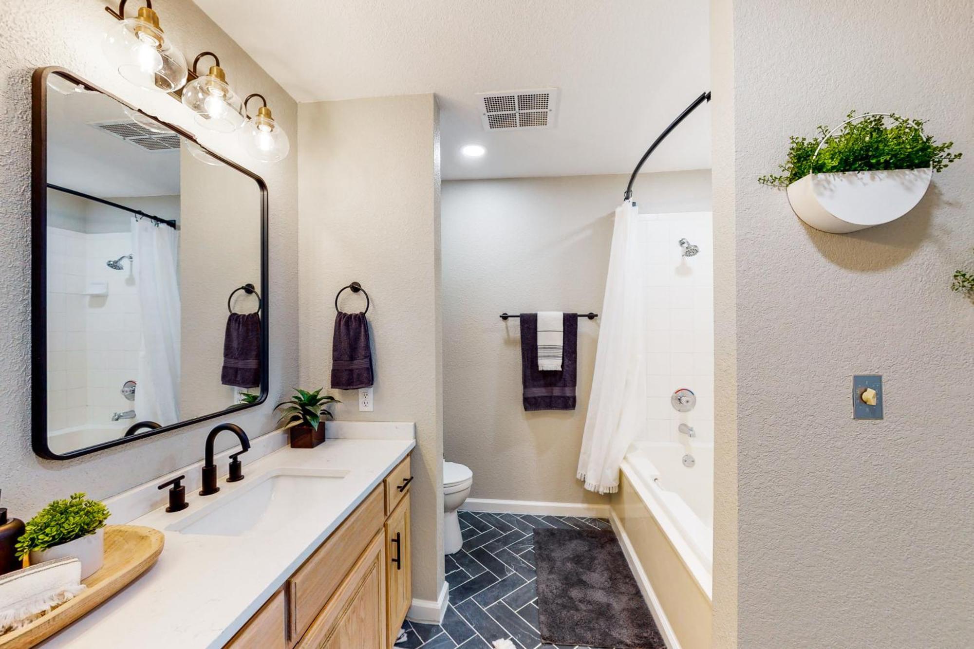 Lofty Retreat & Paradise Pointe Branson Room photo